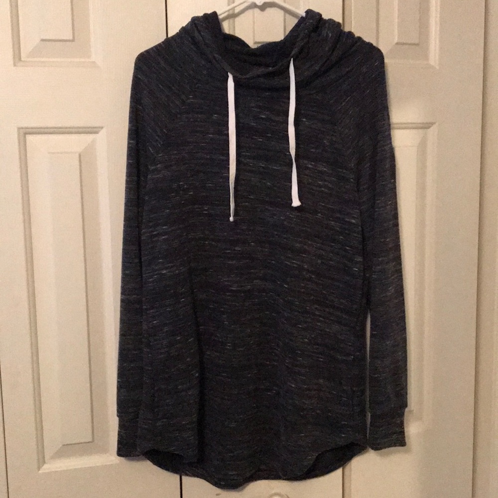 Pullover Cowneck Sweatshirt